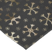 Schwarze und goldene Weihnachtsschneeflocken Tischdecke (Schrägansicht)