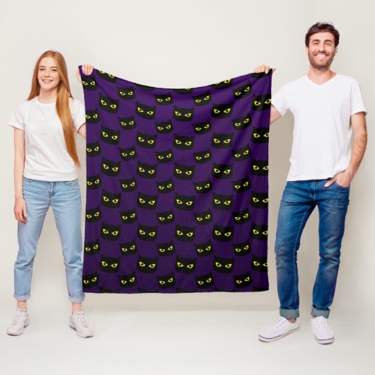 Schwarze und lila Katzengelbe Augen Halloween-Must Fleecedecke (Beispiel)
