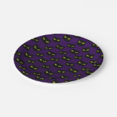 Schwarze und lila Katzengelbe Augen Halloween-Must Pappteller (Schrägansicht)