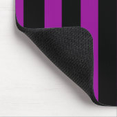 Schwarze und Lila Streifen Mousepad (Ecke)