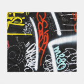 Schwarze und mehrfarbige Graffiti-Kunst Fleecedecke (Vorderseite (Horizontal))