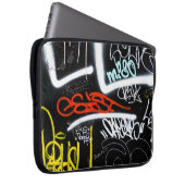 Schwarze und mehrfarbige Graffiti-Kunst Laptopschutzhülle (Vorne Rechts)