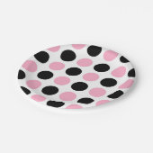 Schwarze und rosa Polka-Punkte Pappteller (Schrägansicht)