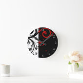 Schwarze und rote Wirble Reben Runde Wanduhr (Zuhause)