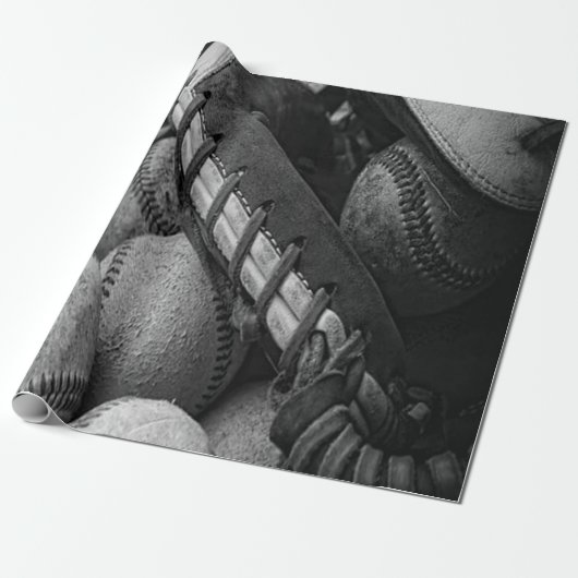 Schwarze und weiße Baseballs und Handschuhe Geschenkpapier (Ungerollt)