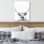Schwarze und weiße Hochlandkuh Leinwanddruck (Insitu (Schlafzimmer))