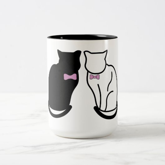 Schwarze und weiße Katze Zweifarbige Tasse (Mittel)