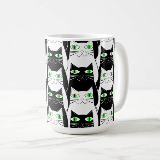 Schwarze und weiße Katzen Kaffeetasse (VorderseiteRechts)