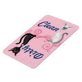 Schwarze und weiße Katzen Rosa saubere Geschirrspü Magnet (Linke Seite)