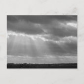 Schwarze und weiße Sonnenstrahlen Postkarte (Vorderseite)