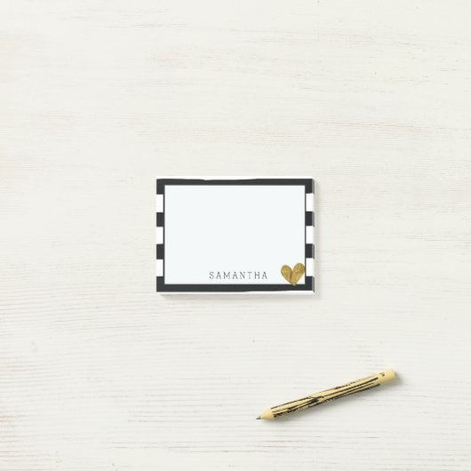 Schwarze und weiße Streifen Goldenes Herz Post-it Klebezettel (Auf Schreibtisch)