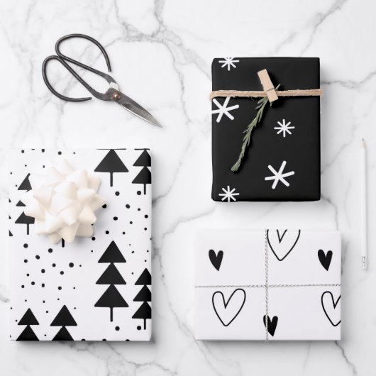 Schwarze und weiße Weihnachtsbäume Schneeflocken H Geschenkpapier Set (Vorderseite)