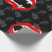 Schwarze Vampirzähne Geschenkpapier (Ecke)