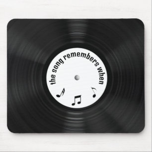 Schwarze Vinyl LP-Aufnahme mit Liedtitel Mousepad