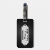 Schwarze weiche Textur mit Metallmarke Gepäckanhänger (Rückseite vertikal)