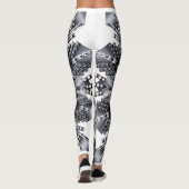 Schwarze, weiße und graue leggings (Rückseite)