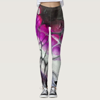 Schwarze, weiße und rosa Schuppen-Leggings Leggings