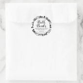 Schwarze Zweige auf der weißen, fantasievollen Bom Runder Aufkleber (Tasche)