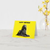 Schwarzer afghanischer Hund sitzen Karte (Gelbe Blume)