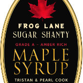 Schwarzer Ahornsirup mit rotem Leaf und Grenze Ovaler Aufkleber