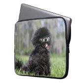 Schwarzer älterer Spitz Laptopschutzhülle (Vorderseite Links)