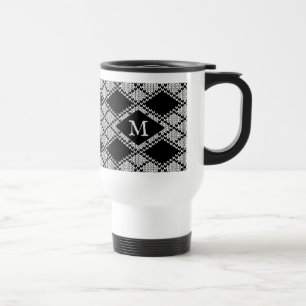 SCHWARZER ARGYLE-STRICK-REISEBECHER + Initiale Reisebecher