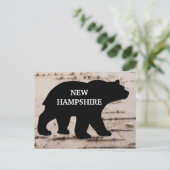 Schwarzer Bär auf Birkenrinde mit Staat, Postkarte (Stehend Vorderseite)