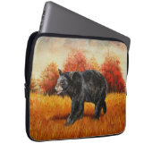 Schwarzer Bär im Herbstwald Laptopschutzhülle (Vorne Rechts)