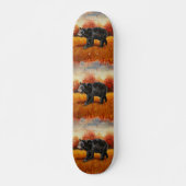 Schwarzer Bär im Herbstwald Skateboard (Vorne)