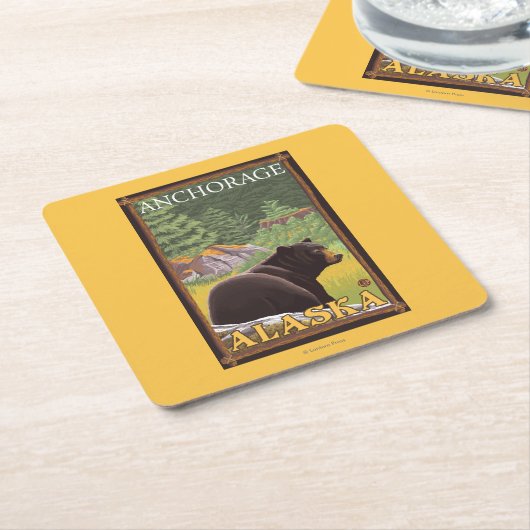 Schwarzer Bär im Wald - Anchorage, Alaska Rechteckiger Pappuntersetzer (angewinkelt)