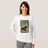 Schwarzer Bär im Wald - Berg Adams, Washington T-Shirt (Vorne ganz)