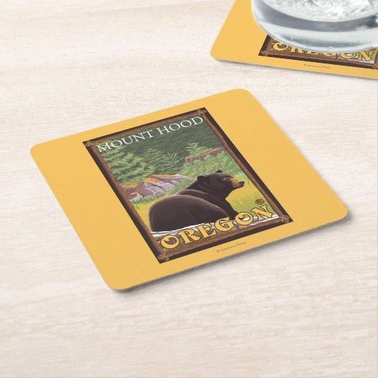 Schwarzer Bär im Wald - Berg-Haube, Oregon Rechteckiger Pappuntersetzer (angewinkelt)