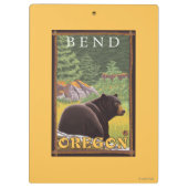Schwarzer Bär im Wald - Biegung, Oregon Klemmbrett (Rückseite)