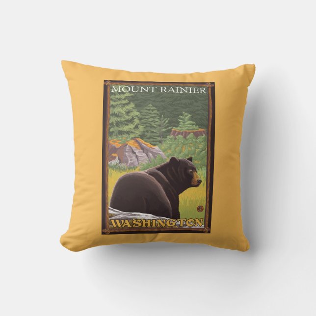 Schwarzer Bär im Wald - der Mount Rainier, Kissen (Vorderseite)