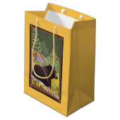 Schwarzer Bär im Wald - Idaho Mittlere Geschenktüte (Rückseite Schrägansicht)