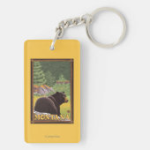 Schwarzer Bär im Wald - Montana Schlüsselanhänger (Rückseite)