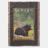 Schwarzer Bär im Wald - Seward, Alaska Decke (Vorderseite Vertikal)