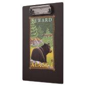 Schwarzer Bär im Wald - Seward, Alaska Klemmbrett (Links)