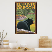 Schwarzer Bär im Wald - Sun River, Oregon Poster (Küche)