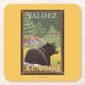 Schwarzer Bär im Wald - Valdez, Alaska Rechteckiger Pappuntersetzer (Vorderseite)
