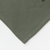 Schwarzer Bär im Wald - Wrangell, Alaska Fleecedecke (Ecke)