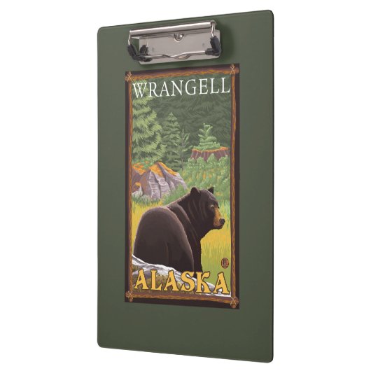 Schwarzer Bär im Wald - Wrangell, Alaska Klemmbrett (Links)
