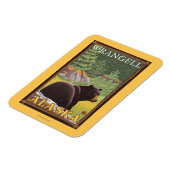 Schwarzer Bär im Wald - Wrangell, Alaska Magnet (Linke Seite)