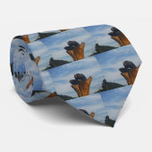 Schwarzer Bär mit blauen Smoky Mountains Sky Krawatte (Gerollt)