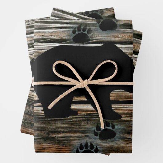 Schwarzer Bär Paws Rustikales Holz Geschenkpapier Set (Beispiel)