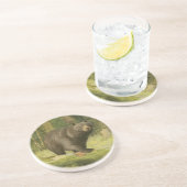 Schwarzer Bär Stepping auf einem Baumstamm Untersetzer (Seite)