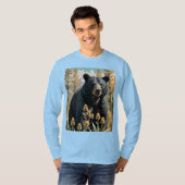 Schwarzer Bär umgeben von Yucca-Blume 4 T-Shirt (Vorne ganz)