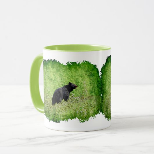 Schwarzer Bär Wandern im Gras Art Tasse (Vorderseite Links)