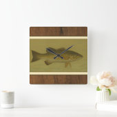 Schwarzer Baß auf einem grünen Hintergrund Quadratische Wanduhr (Zuhause)