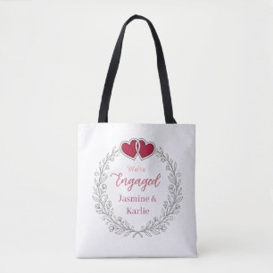 schwarzer Blumenkranz rotes Herz wir sind verlobt  Tasche